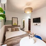 Apartment Barcianu Near Old Town & Unirii Square *