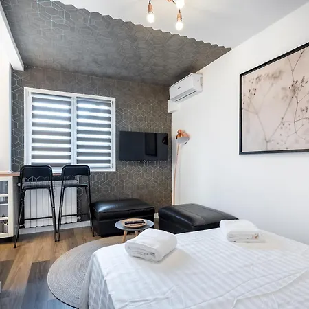 Barcianu Near Old Town & Unirii Square * Bucarest