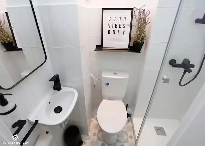 Barcianu Near Old Town & Unirii Square Бухарест