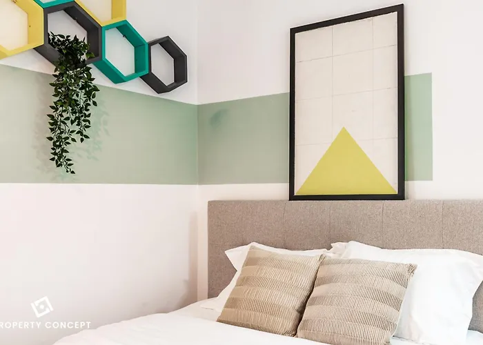 Barcianu Near Old Town & Unirii Square Апартаменты