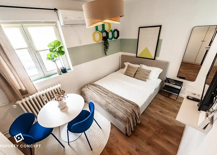 Barcianu Near Old Town & Unirii Square Bucharest