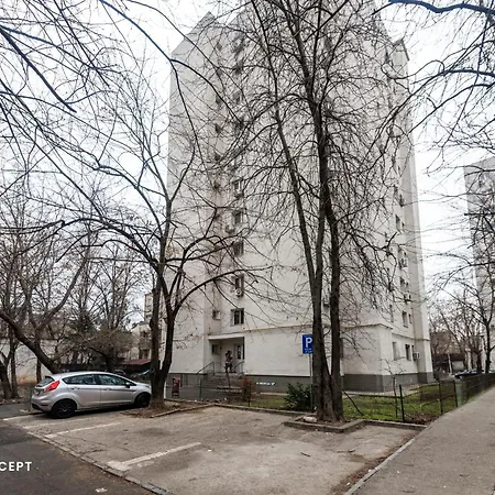 Barcianu Near Old Town & Unirii Square